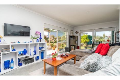 Photo of property in 9 Herons Lane, Mangawhai, 0505
