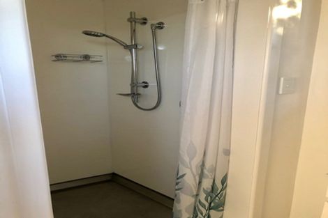 Photo of property in 28-30 Matipo Street, Eastbourne, Lower Hutt, 5013