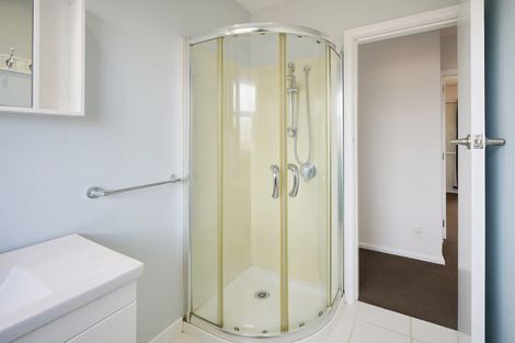 Photo of property in 2 Cradock Street, South New Brighton, Christchurch, 8062