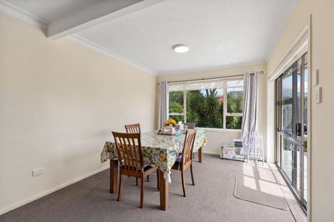 Photo of property in 16 Dunstan Crescent, Hornby, Christchurch, 8042