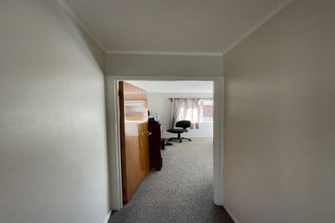 Photo of property in 3 Fortunes Road, Half Moon Bay, Auckland, 2012