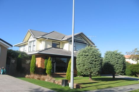 Photo of property in 15 Samwell Drive, Whitby, Porirua, 5024
