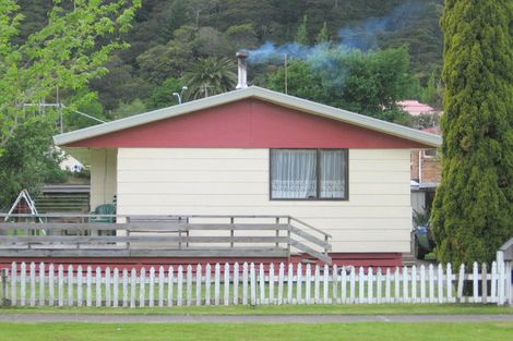 Photo of property in 26 Rewi Street, Te Aroha, 3320