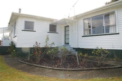 Photo of property in 20 Leicester Street, Picton, 7220