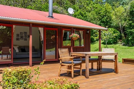 Photo of property in 2168 Akatarawa Road, Akatarawa Valley, Upper Hutt, 5372