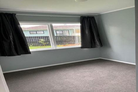 Photo of property in 3 Mackwood Place, Birkdale, Auckland, 0626