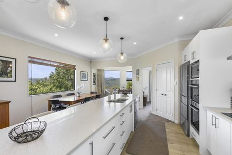 Photo of property in 2 Crestview Grove, Belmont, Lower Hutt, 5010