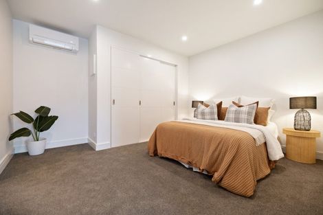 Photo of property in 6 Florence Close, Queenstown Hill, Queenstown, 9300