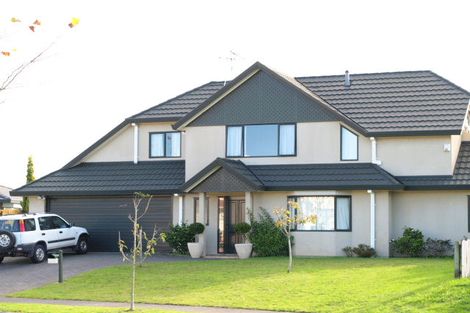 Photo of property in 1/25 Ambleside Drive, Northpark, Auckland, 2013