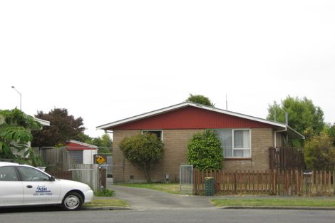 Photo of property in 21 Besant Place, Avondale, Christchurch, 8061