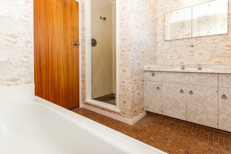 Photo of property in 33 Havelock Avenue, Westbrook, Palmerston North, 4412