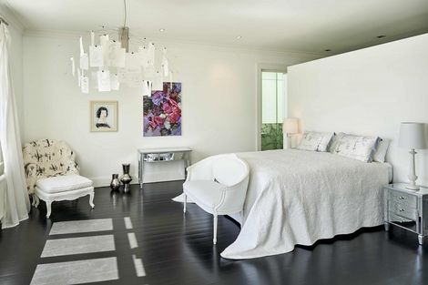 Photo of property in Orient Flats, 348 Oriental Parade, Oriental Bay, Wellington, 6011