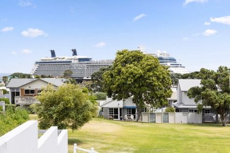 Photo of property in 24 Banks Avenue, Mount Maunganui, 3116