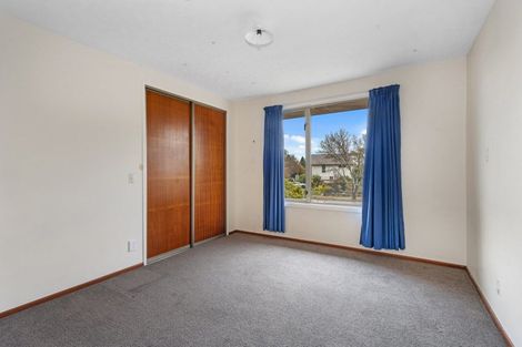 Photo of property in 40 Camberwell Place, Avonhead, Christchurch, 8042