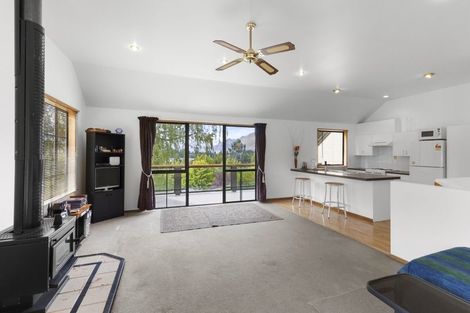 Photo of property in 2a Reavers Lane, Queenstown, 9300
