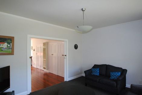 Photo of property in 82 Nottingham Street, Karori, Wellington, 6012