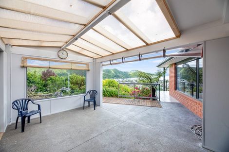 Photo of property in 10 Moana Heights, Waikawa, Picton, 7220