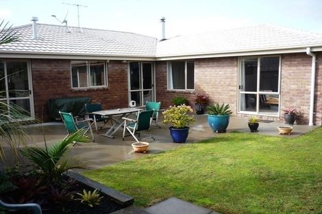 Photo of property in 31 Greig Place, Pukekohe, 2120