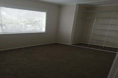 Photo of property in 2/5 Aries Place, Shelly Park, Auckland, 2014