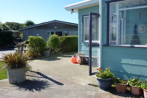 Photo of property in 40 Magdala Street, Kakanui, Oamaru, 9495