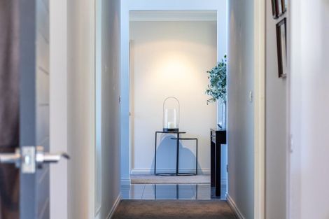 Photo of property in 3 Roydon Lane, Paraparaumu, 5032