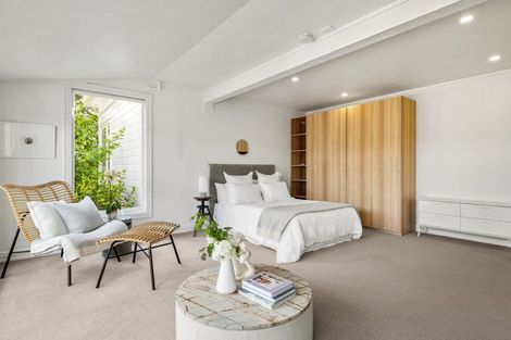 Photo of property in 49b Roland Road, Greenhithe, Auckland, 0632