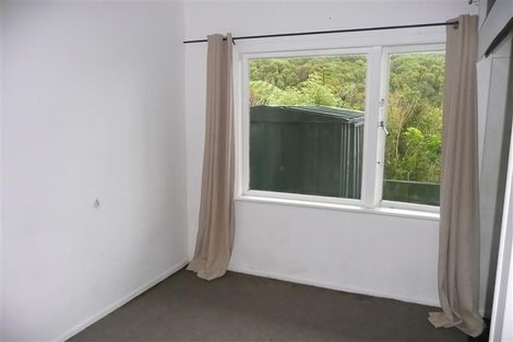 Photo of property in 94 Karepa Street, Brooklyn, Wellington, 6021