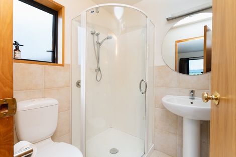 Photo of property in 14 Kingsgate Lane, Waihola, Milton, 9073