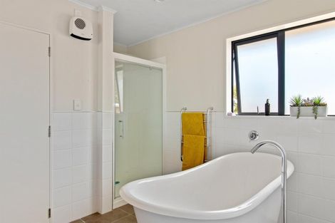 Photo of property in 42 Maude Street, Waimate, 7924