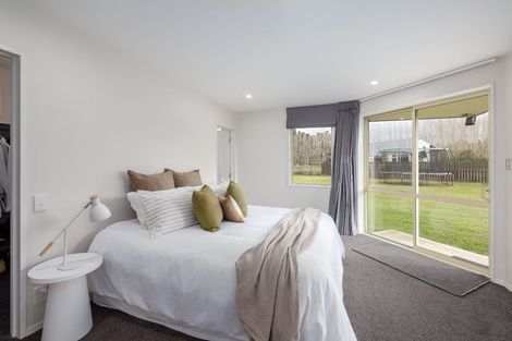 Photo of property in 1465 South Eyre Road, Swannanoa, 7476