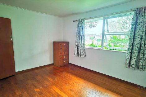 Photo of property in 60 Tatariki Street, Rosehill, Papakura, 2113