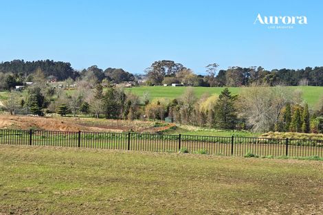 Photo of property in 3 Lumino Terrace, Peacocke, 3206