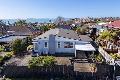 Photo of property in 1/184 Bucklands Beach Road, Bucklands Beach, Auckland, 2012