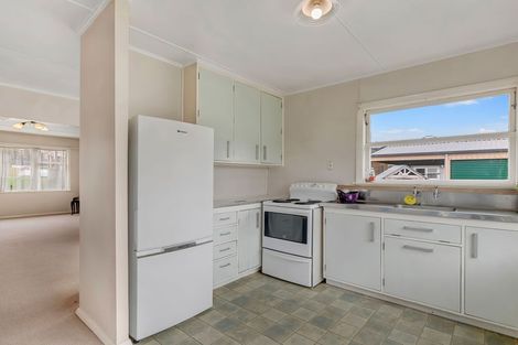 Photo of property in 58 Coast Road, Wainuiomata, Lower Hutt, 5014