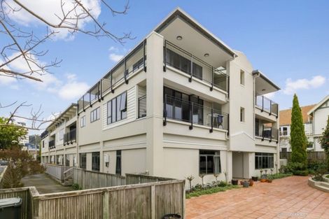 Photo of property in 9/28 Hobson Street, Thorndon, Wellington, 6011