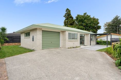 Photo of property in 17b Corinna Street, Welcome Bay, Tauranga, 3112