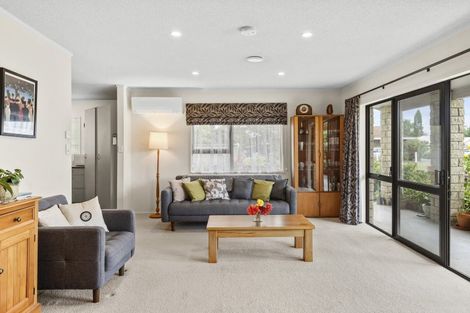 Photo of property in 12 Conrad Place, Leamington, Cambridge, 3432