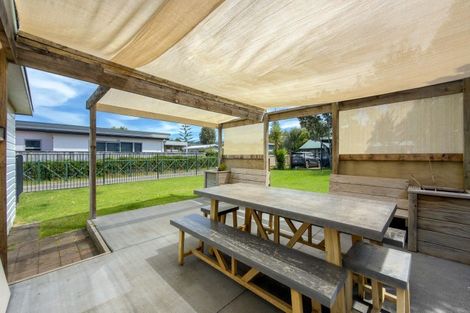 Photo of property in 211a The Square, Whangamata, 3620