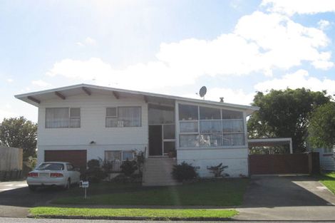 Photo of property in 2/37 Riverhills Avenue, Pakuranga Heights, Auckland, 2010