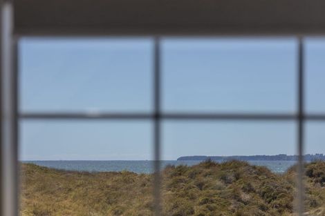 Photo of property in 906 Papamoa Beach Road, Papamoa Beach, Papamoa, 3118