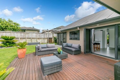 Photo of property in 71 Ayrshire Drive, Grandview Heights, Hamilton, 3200