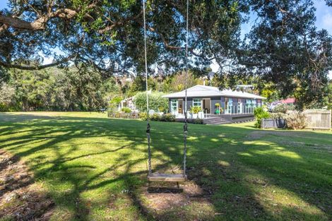 Photo of property in 113 Moana Anu Anu Avenue, Whangamata, 3620
