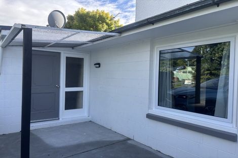 Photo of property in 2/96 Hinau Street, Riccarton, Christchurch, 8041