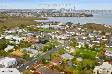 Photo of property in 1/51 Jutland Road, Hauraki, Auckland, 0622