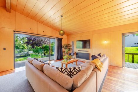 Photo of property in 5 Saint Marys Road, Waipukurau, 4200