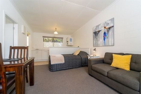 Photo of property in 187 High Street North, Carterton, 5713