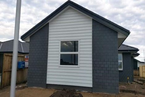 Photo of property in 22 Komata Crescent, Papamoa Beach, Papamoa, 3118