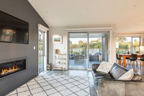 Photo of property in 56 Parapara Beach Road, Parapara, Takaka, 7182