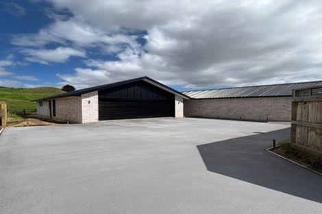 Photo of property in 241 Adler Drive, Ohauiti, Tauranga, 3112