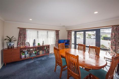 Photo of property in 65 Amesbury Drive, Churton Park, Wellington, 6037